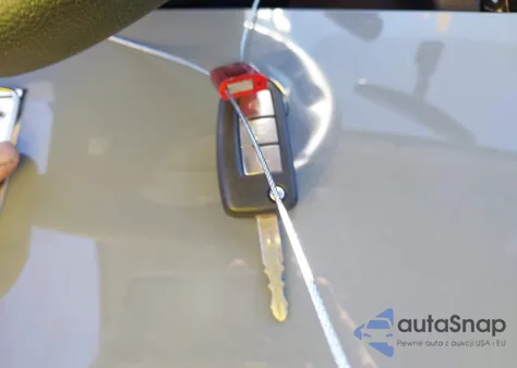 2018 Nissan Rogue Sport S z USA, uszkodzony, nr VIN JN1BJ1CP8JW155319